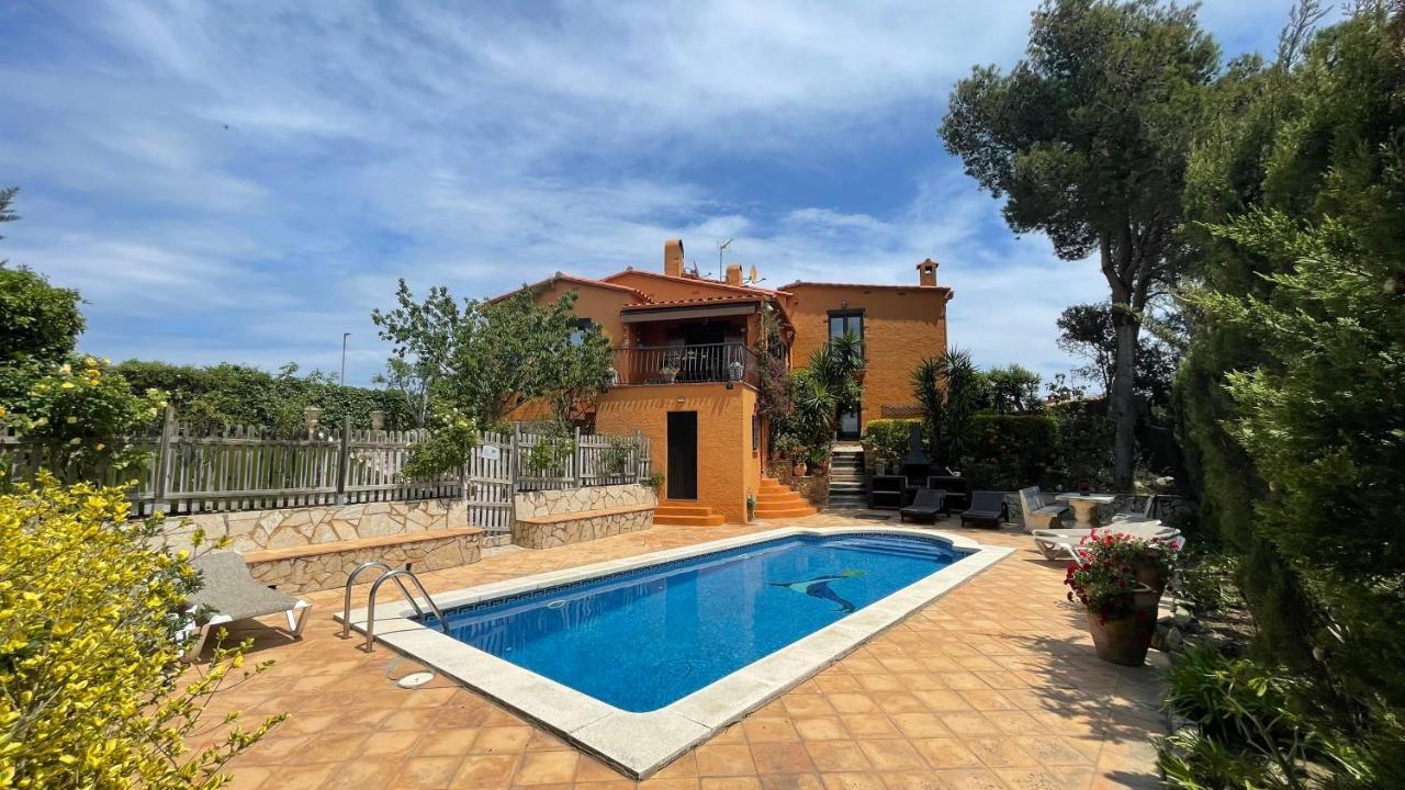 Bellavista Villa Бегур Екстериор снимка